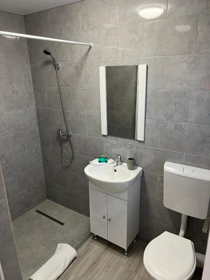 Vila Palade Corbu  Kültér fotó