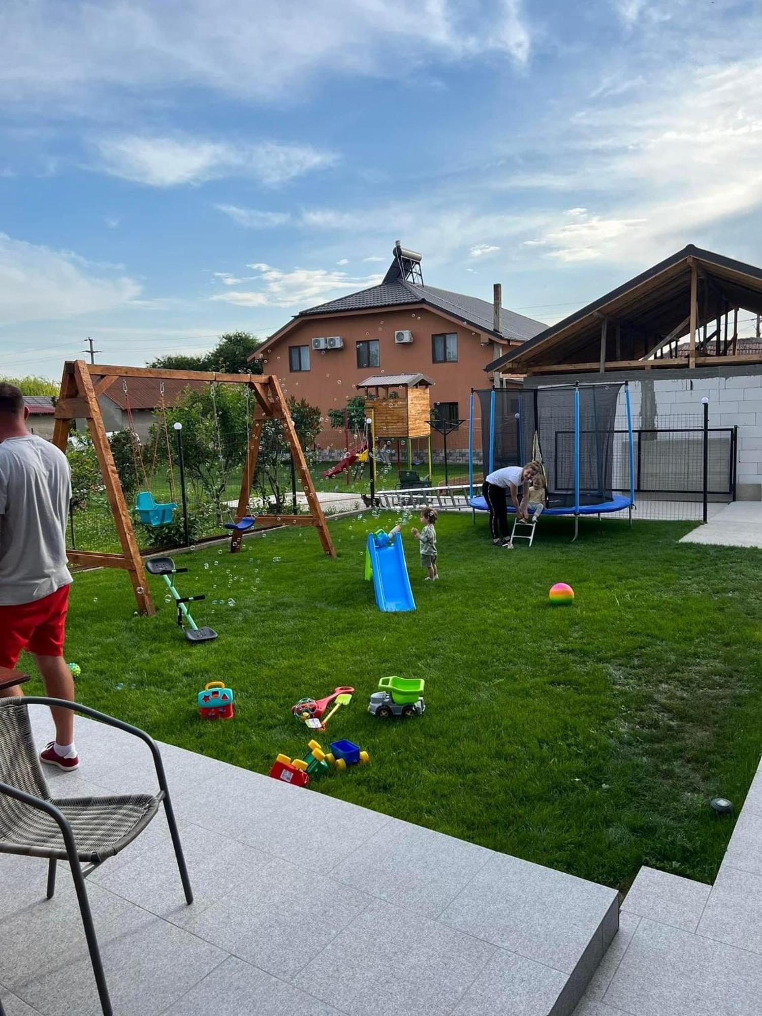 Vila Palade Corbu  Kültér fotó